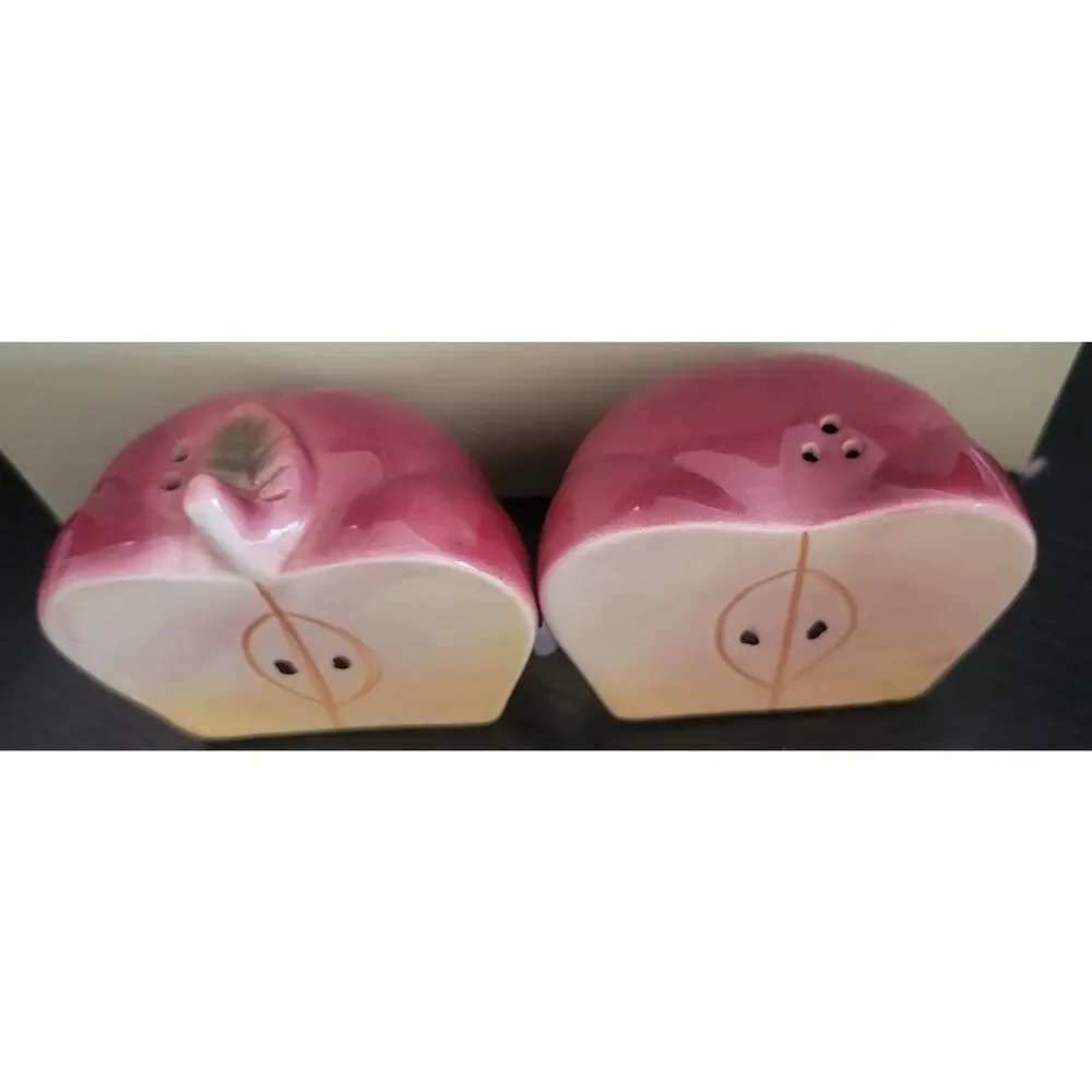 Vtg Ceramic Apple Salt & Pepper Shakers Red 2 Halves 3.5